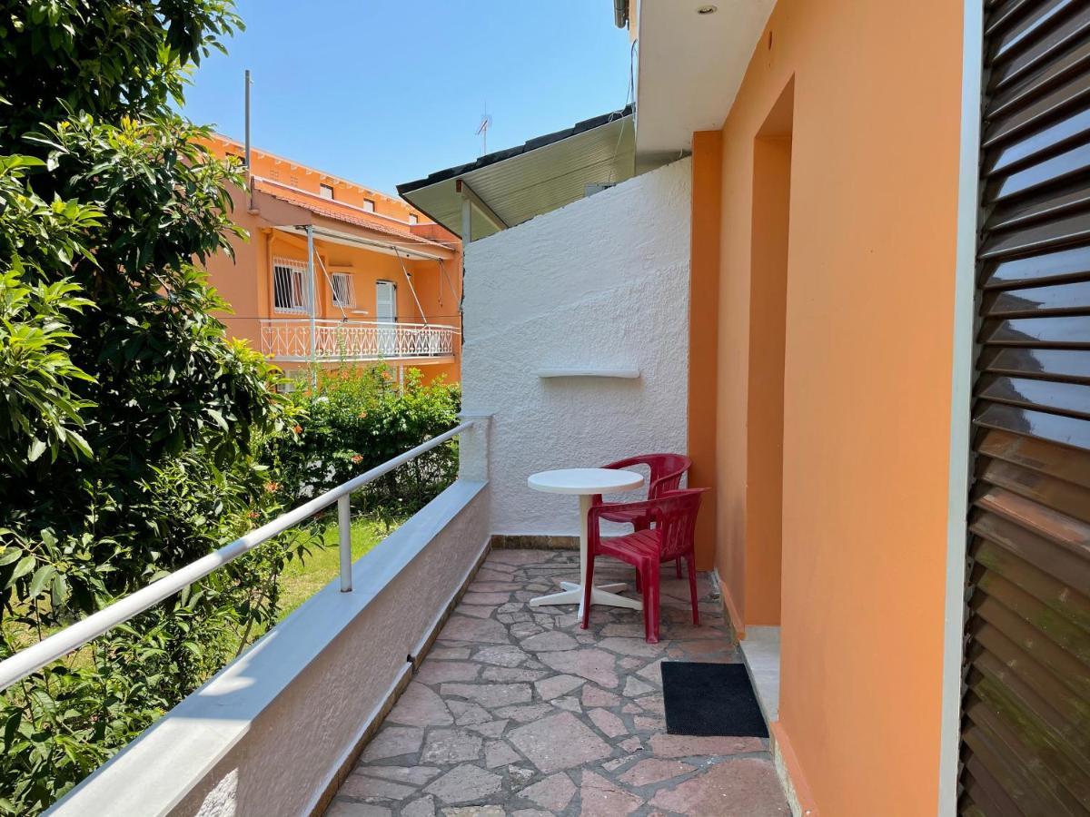 Hotel Benitses Arches Exterior foto