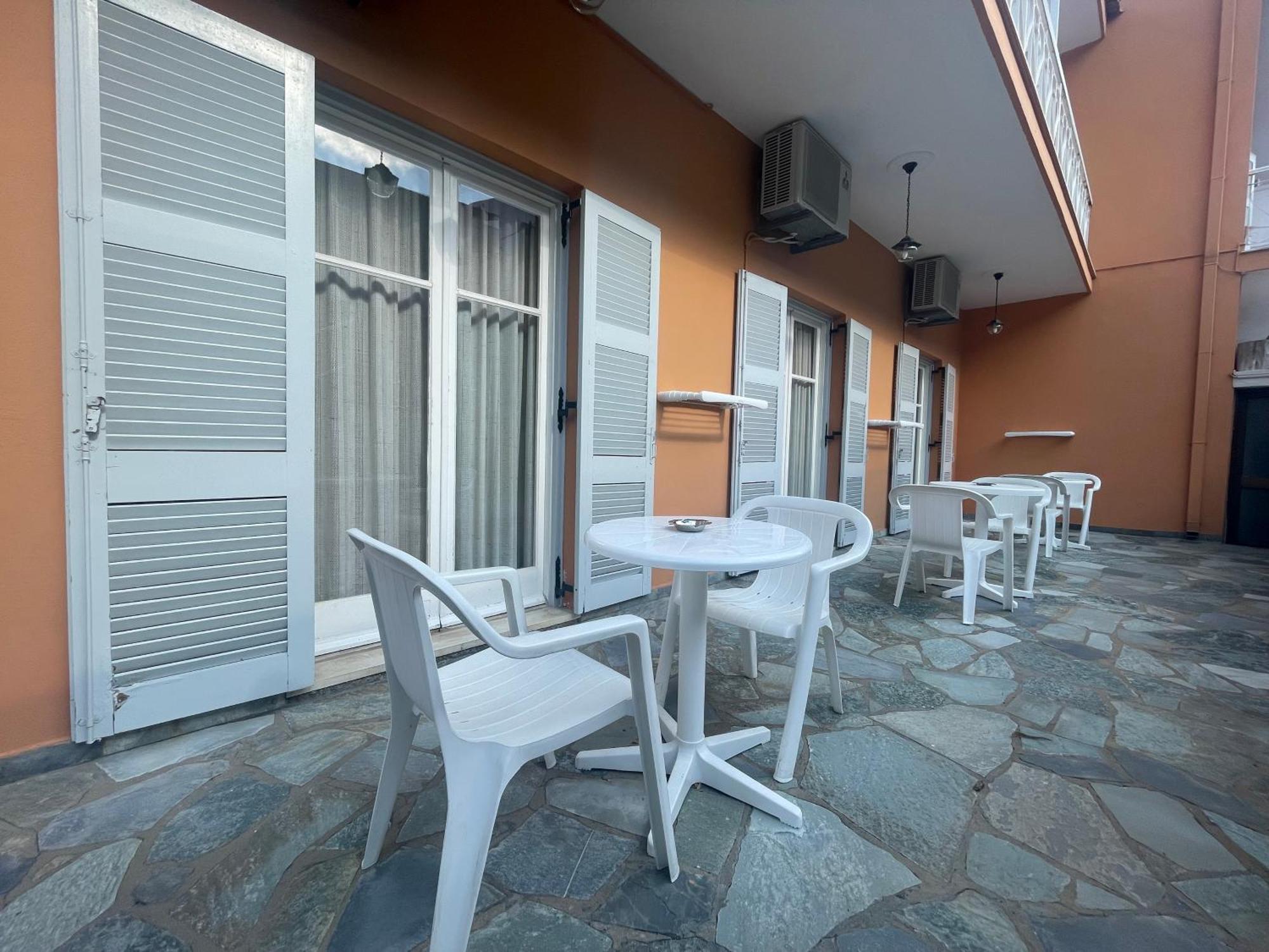 Hotel Benitses Arches Exterior foto